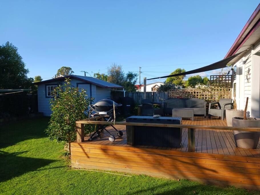 Charming House In Westport Villa Bagian luar foto